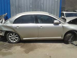 2008 MODEL TOYOTA AVEVSİS ÇIKMA KAPI CAMI